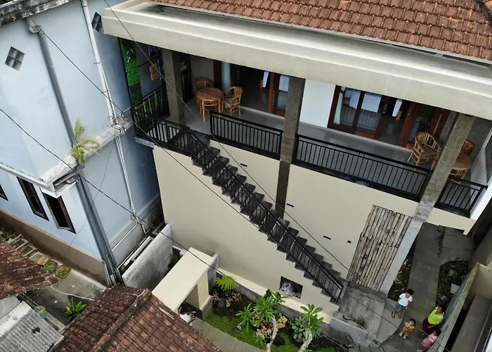 Gasthof Basudara House *