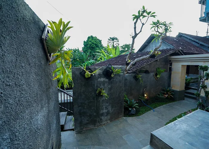Gasthof Basudara House